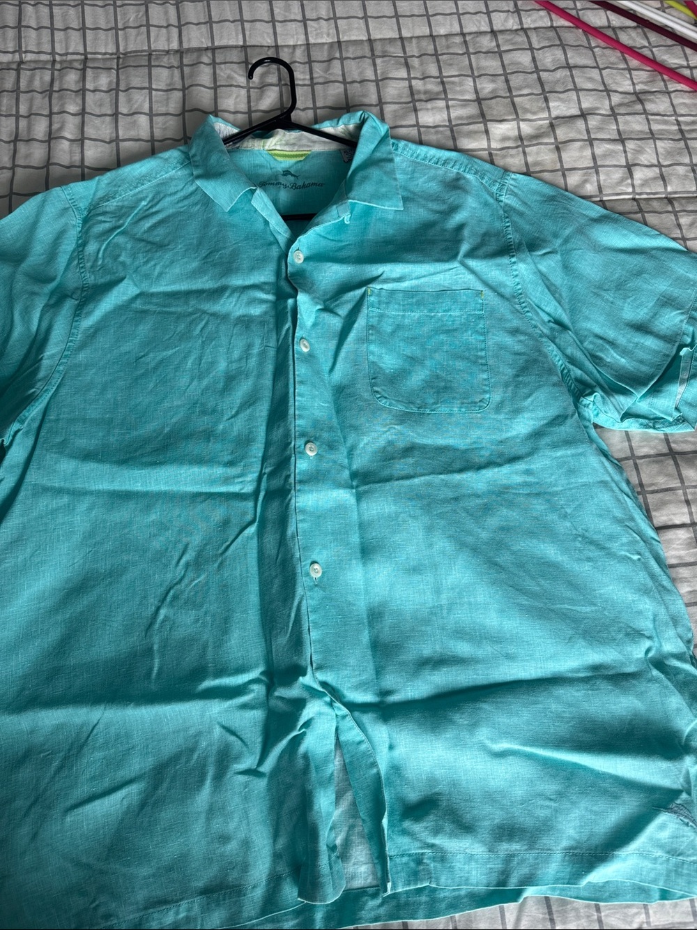 Tommy Bahama Men’s Short Sleeve Button-Down Shirt in Turquoise